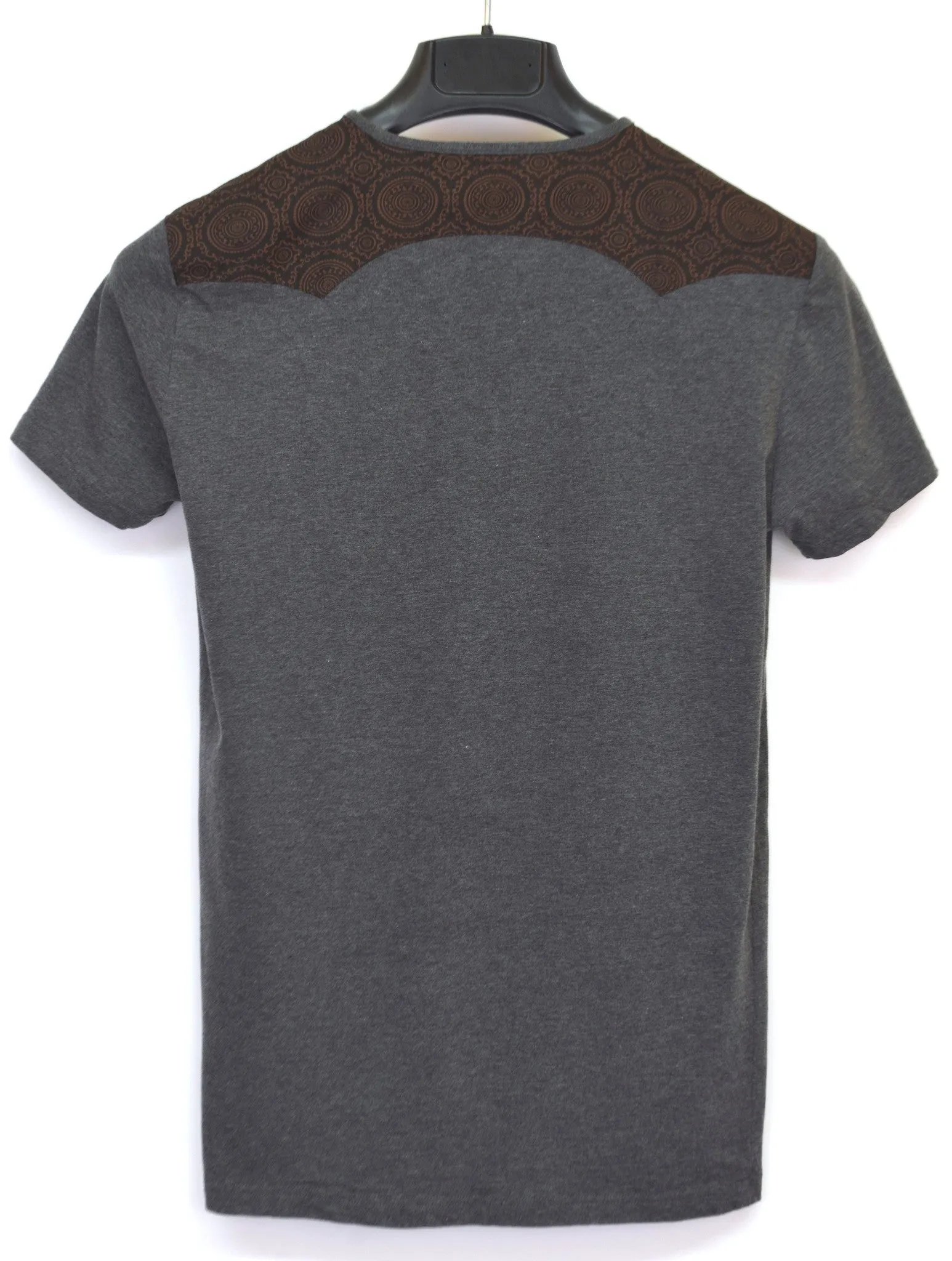 2004 Slim T-Shirt with Patterned Shoulder Panels