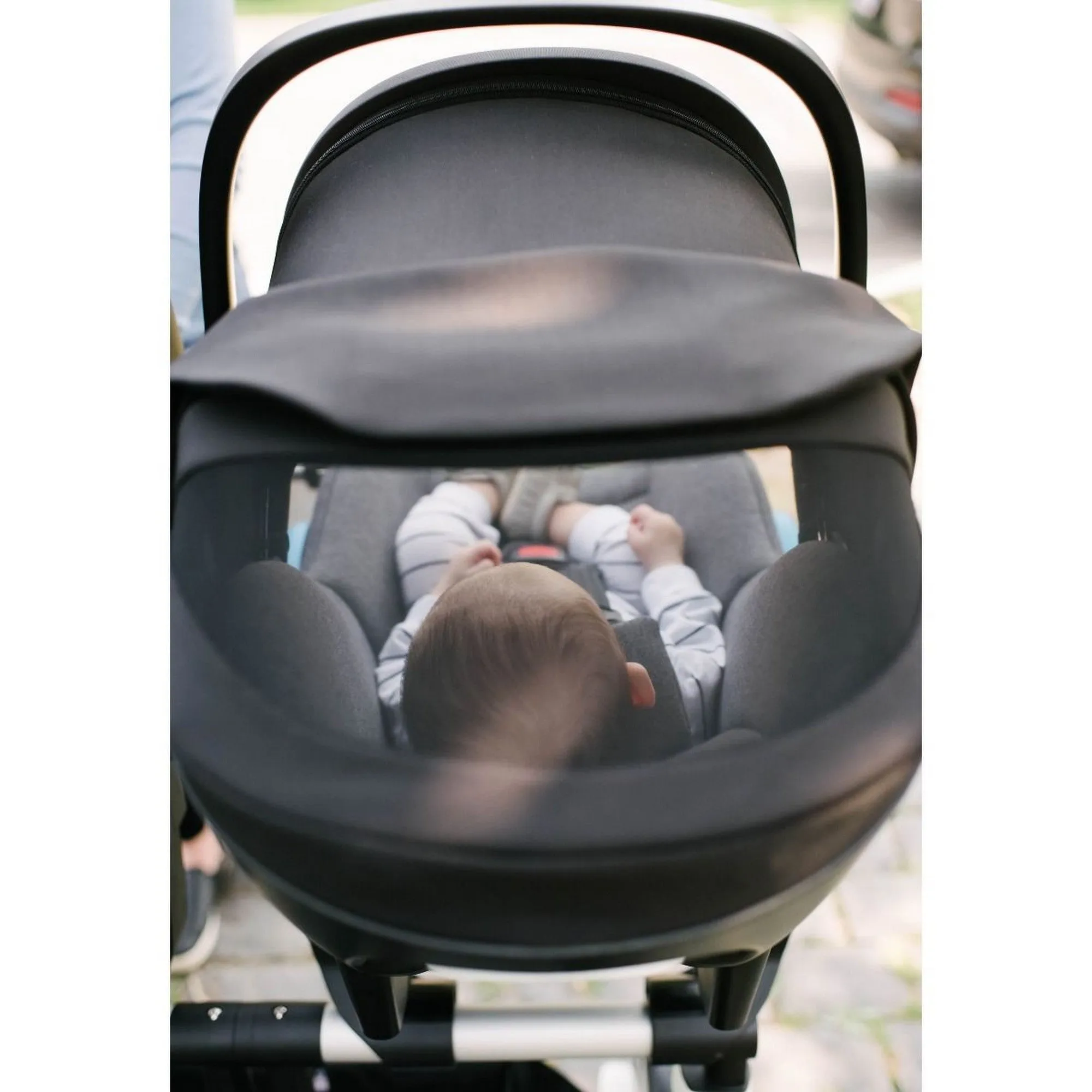 CLEK Liing Infant Car Seat