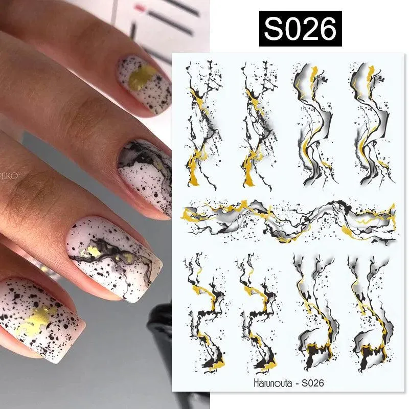 Gold Heart Leopard Print Nail Stickers: Glamorous Artwork at Home