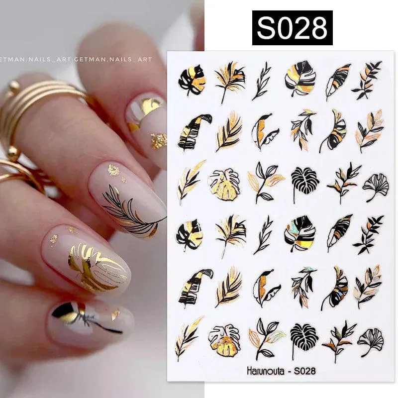 Gold Heart Leopard Print Nail Stickers: Glamorous Artwork at Home