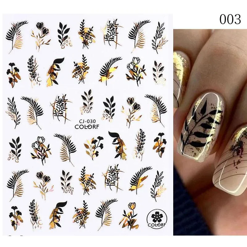 Gold Heart Leopard Print Nail Stickers: Glamorous Artwork at Home