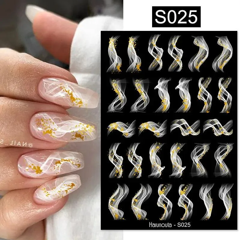 Gold Heart Leopard Print Nail Stickers: Glamorous Artwork at Home