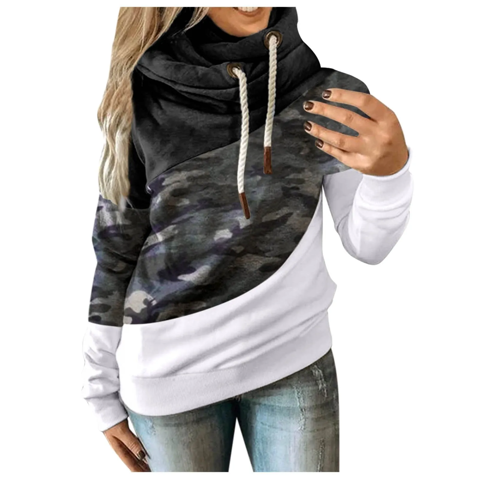 Middle Camouflage Hoodie Sweatshirt