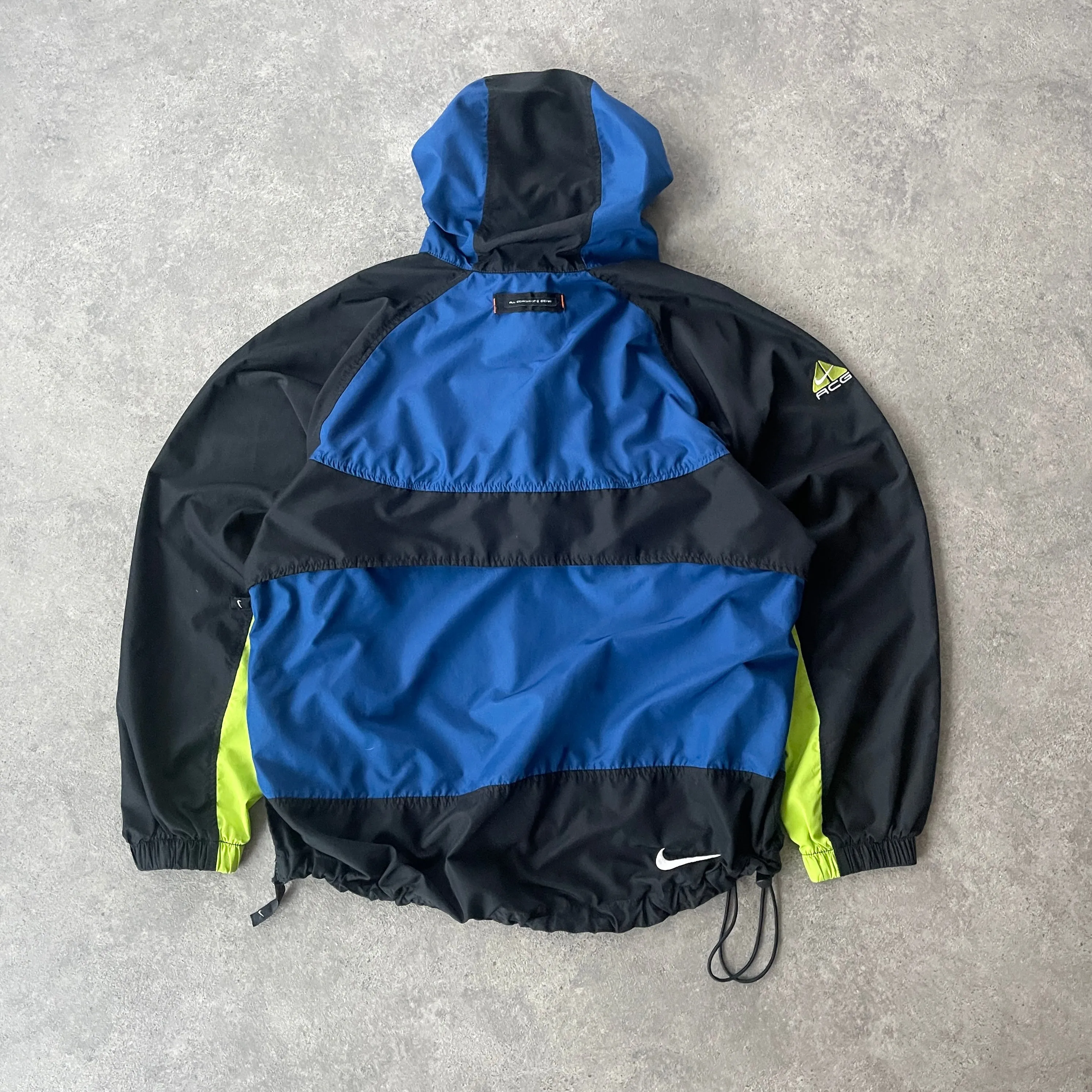 Nike ACG 1990s 1/4 zip technical lightweight packable shell jacket (M)