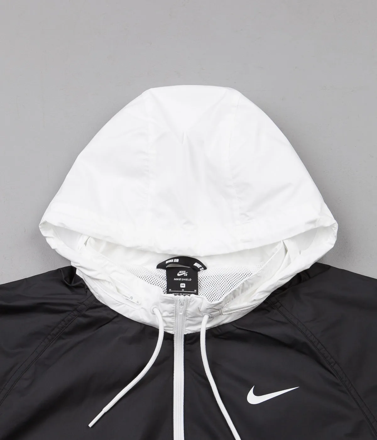 Nike SB Shield Seasonal Jacket - Black / White / White