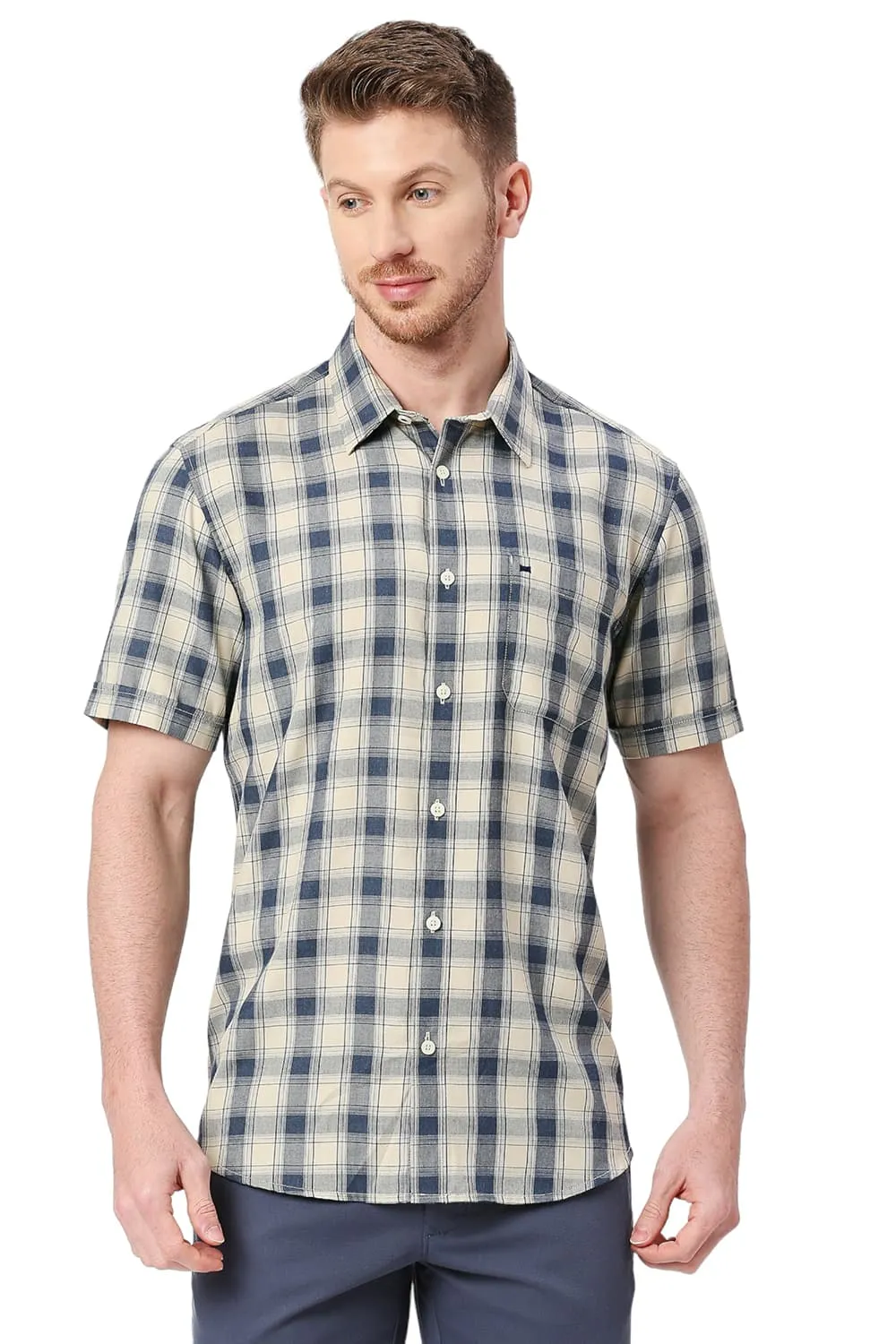 Slim Fit Polyester Viscose Checks Halfsleeves Shirt