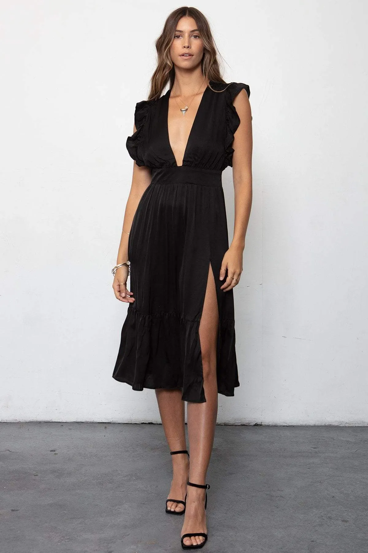 Stillwater Jessie Midi Dress in Black