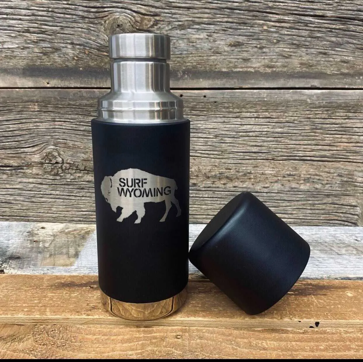 Surf Wyoming® Insulated TKPro Silver Bison Bottle - Matte Black