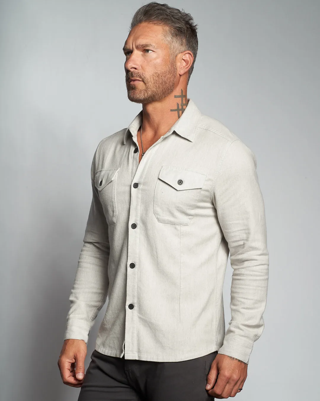 Untucked Tailored SLIM Fit Button-Up Shirt (Runs Small)