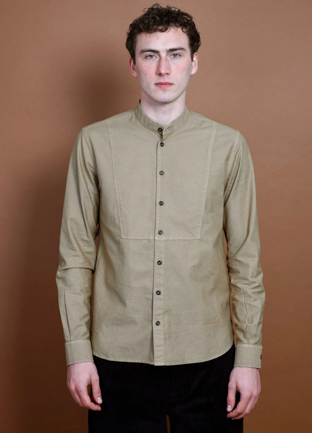 VALMAR | Collarless Bib Shirt | Gobi