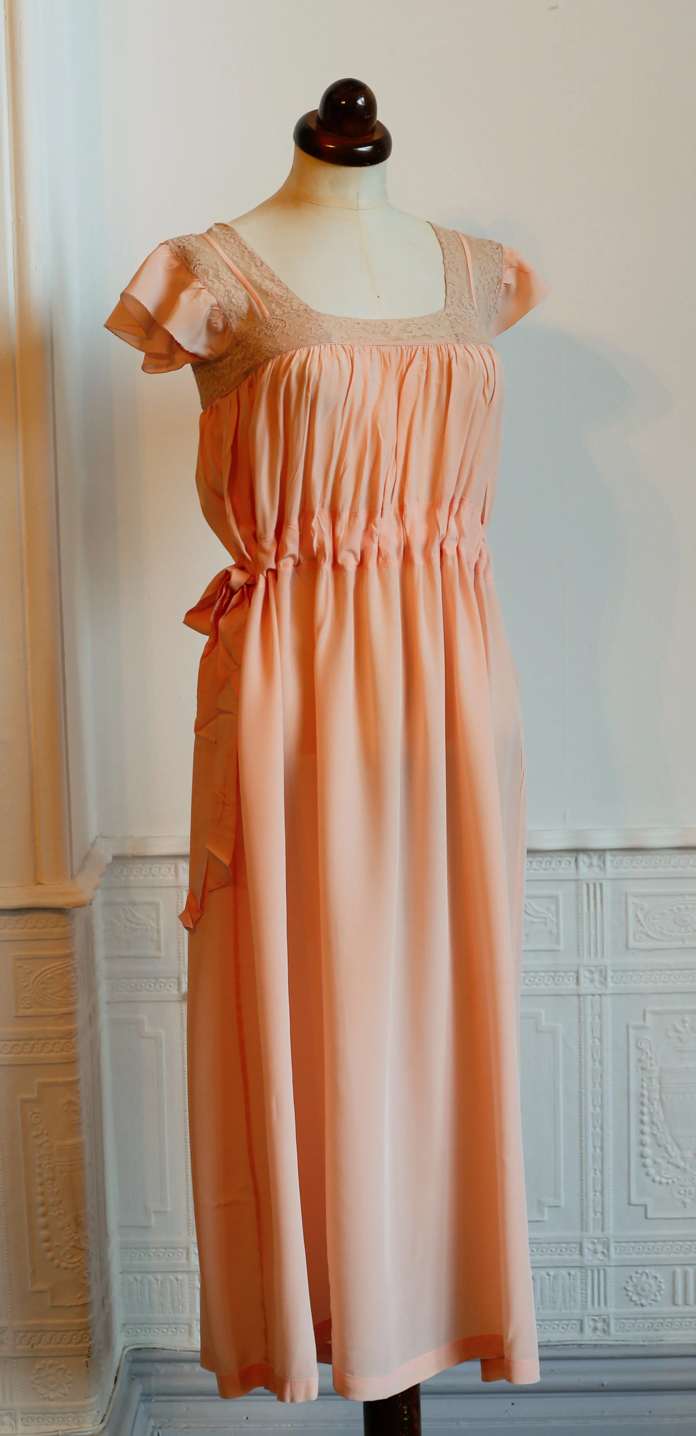 Vintage 1930s Peach Silk Night Dress