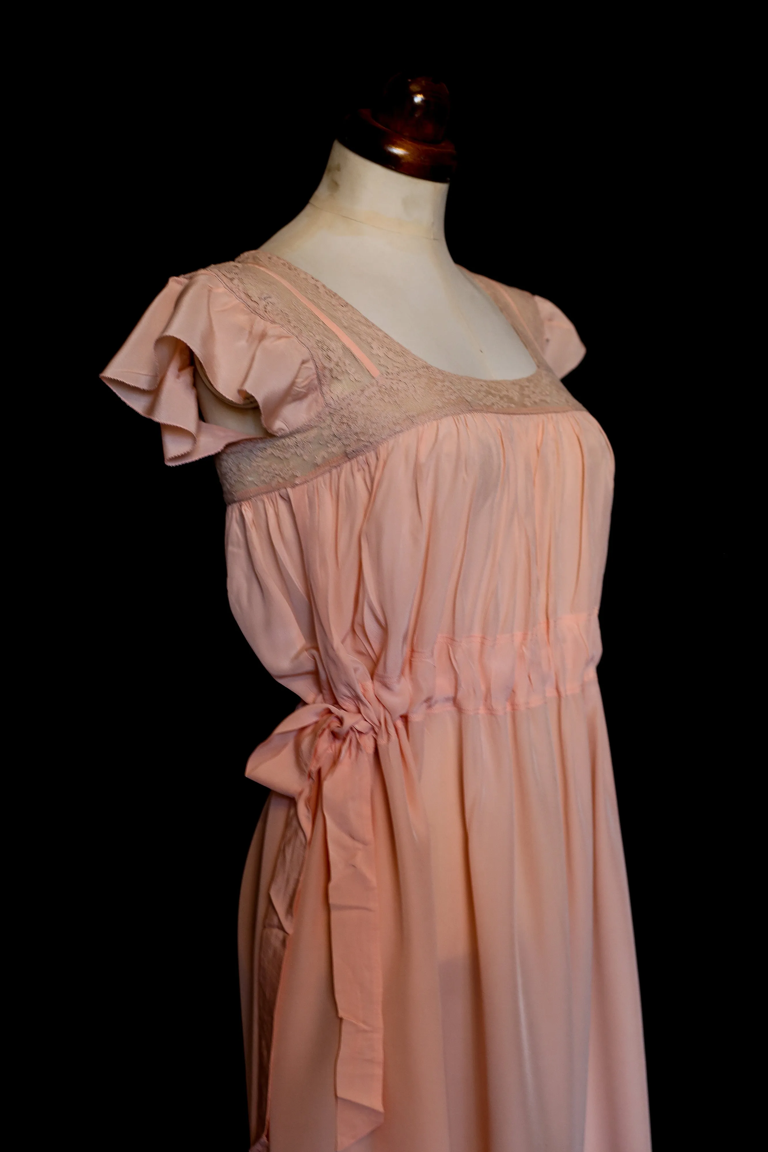 Vintage 1930s Peach Silk Night Dress