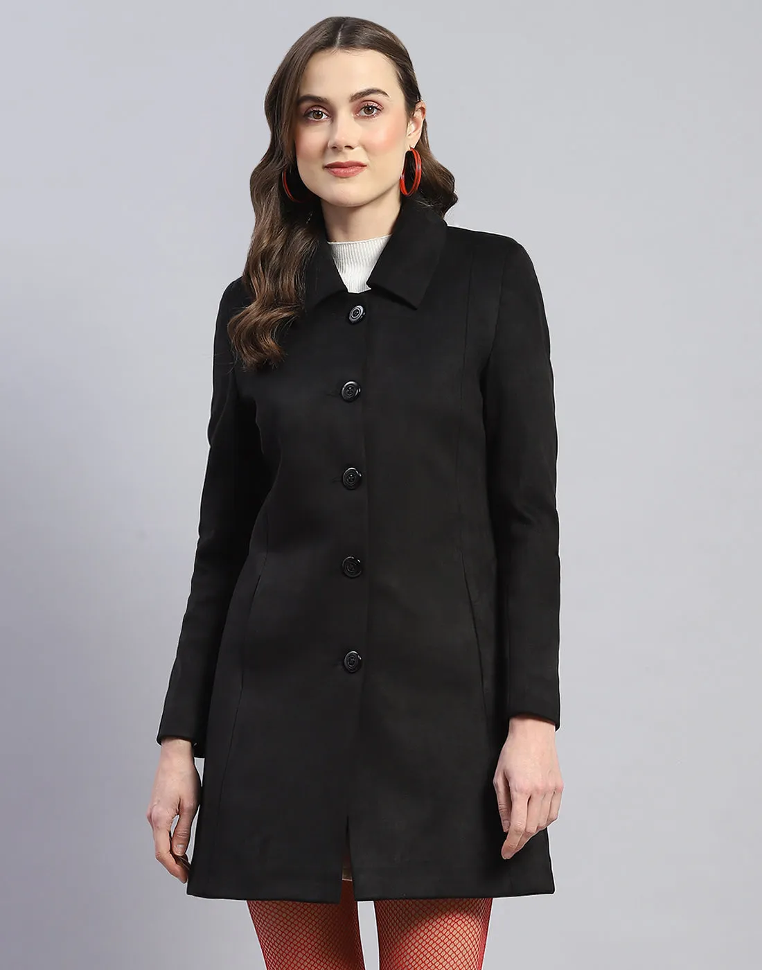 Women Black Solid Collar Full Sleeve Coat